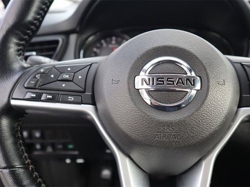 Certified 2021 Nissan Rogue Sport SV image 20