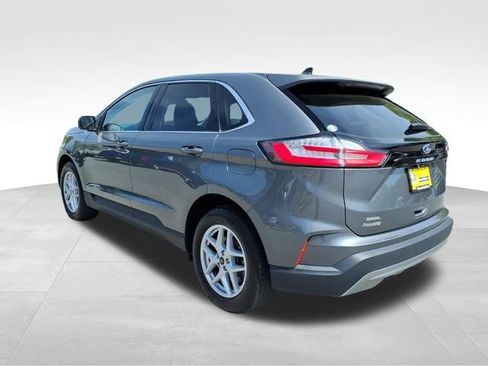 Used 2024 Ford Edge SEL AWD/4WD image 6