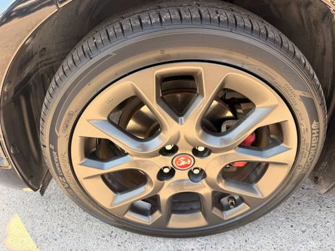 Used 2018 FIAT 124 Spider Abarth w/ Convenience Group RWD image 34