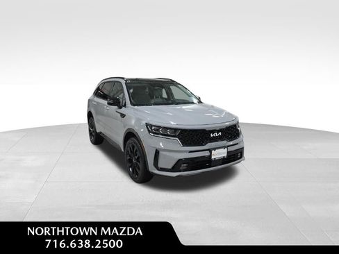 Used 2023 Kia Sorento SX image 1