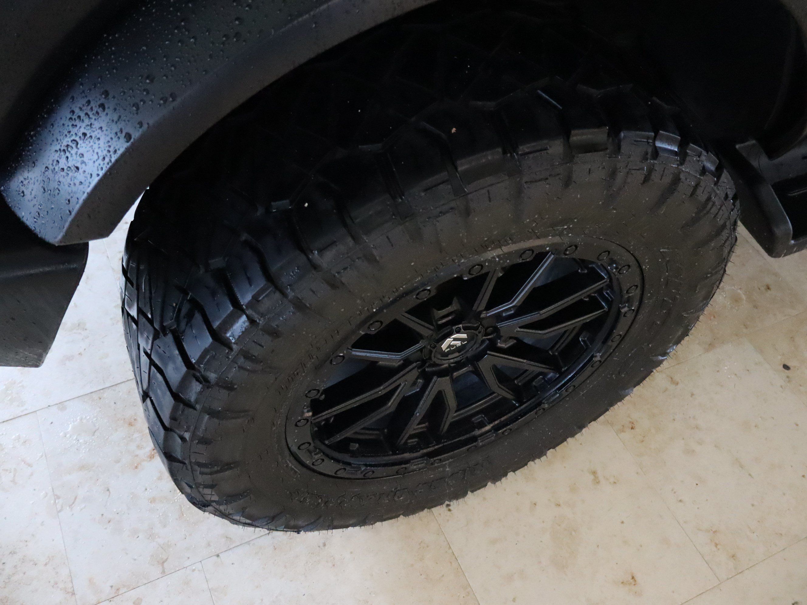 Used 2025 Ford Bronco Outer Banks w/ Matte Film Protection Package AWD/4WD image 43