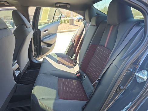 Used 2023 Toyota Corolla SE image 14