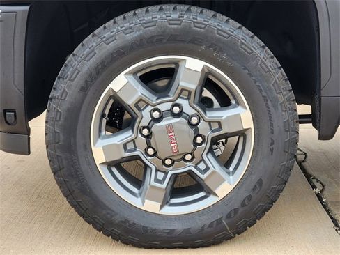 New 2026 GMC Sierra 2500 SLT w/ Texas SLT Premium Package image 10