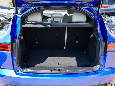 Used 2018 Jaguar E-PACE R-Dynamic HSE image 7