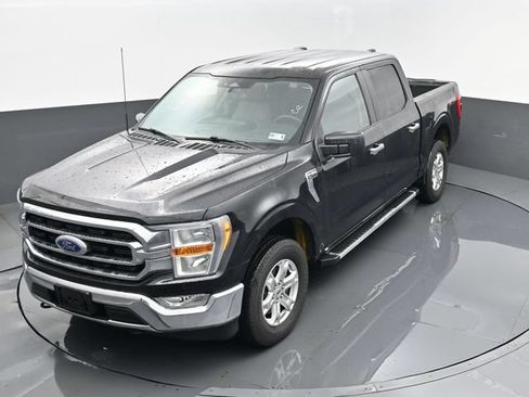 Used 2022 Ford F150 XLT w/ XTR Package AWD/4WD image 18