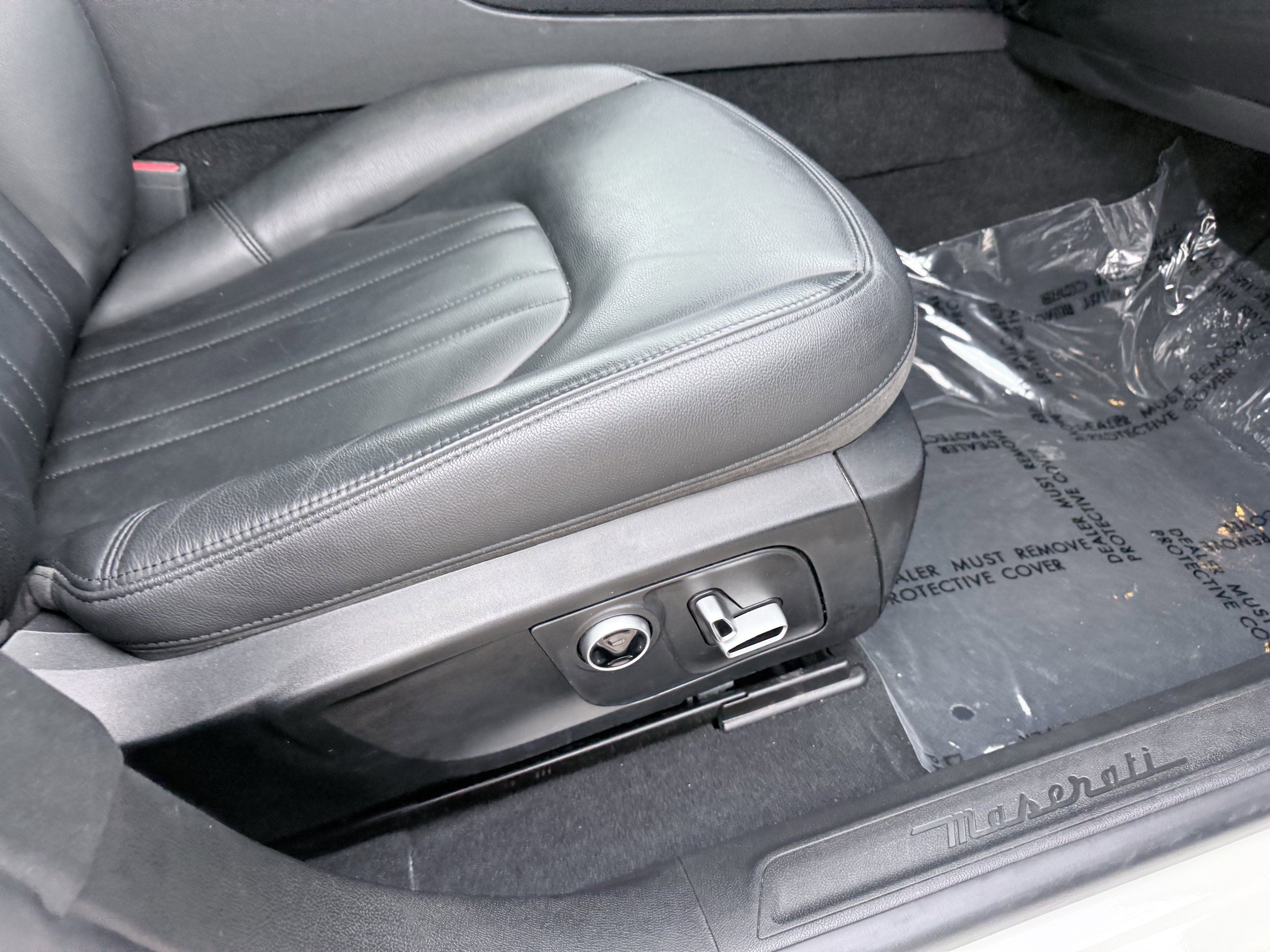 Used 2023 Maserati Levante Modena AWD/4WD image 46