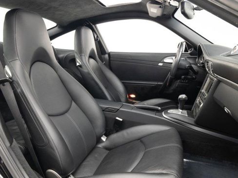 Used 2005 Porsche 911 Carrera S image 4