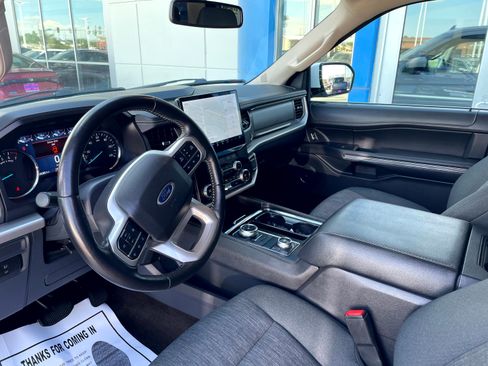 Used 2022 Ford Expedition Max XLT AWD/4WD image 12