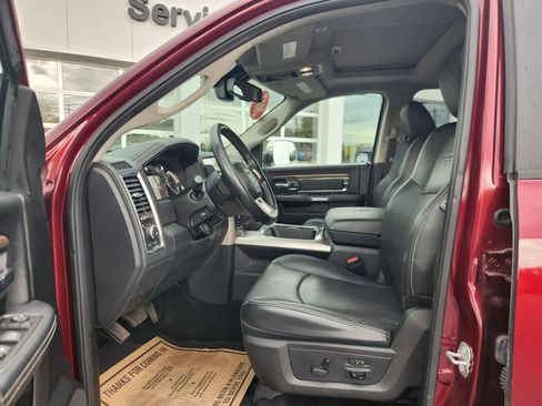 Used 2017 RAM 1500 Laramie w/ Convenience Group AWD/4WD image 25