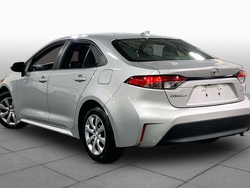 Used 2024 Toyota Corolla LE FWD image 12