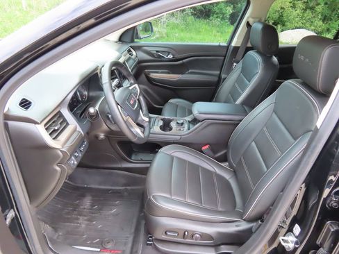 Certified 2023 GMC Acadia Denali w/ Black Diamond Edition AWD/4WD image 26