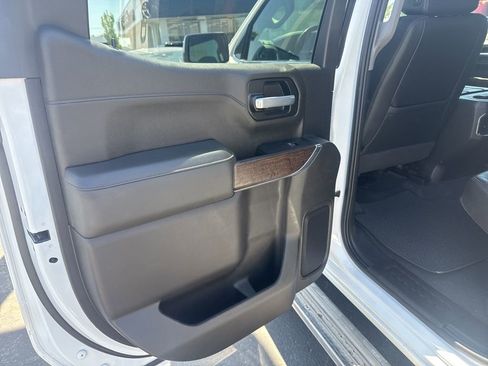 Used 2022 GMC Sierra 1500 Denali w/ Denali Premium Package AWD/4WD image 11