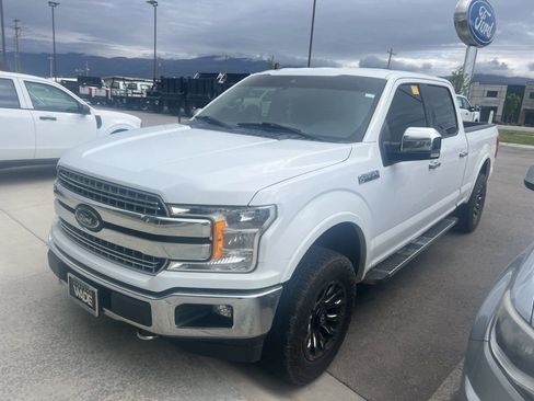Used 2020 Ford F150 Lariat image 13