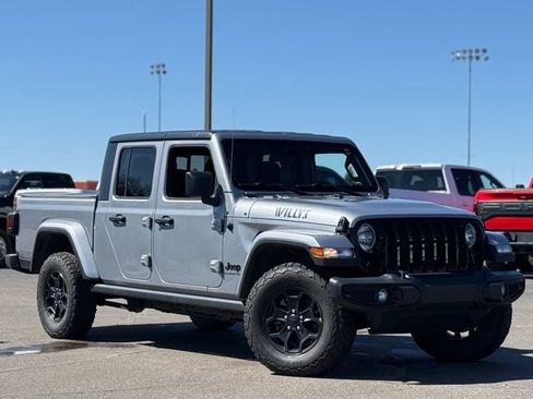 Used 2021 Jeep Gladiator Sport image 43