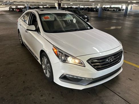 Used 2017 Hyundai Sonata Limited FWD image 2