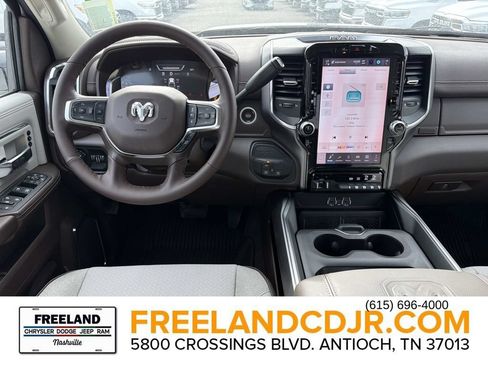 New 2026 RAM 2500 Laramie AWD/4WD image 17