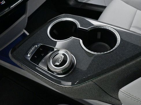Certified 2025 Cadillac Optiq Sport 1 AWD/4WD image 27