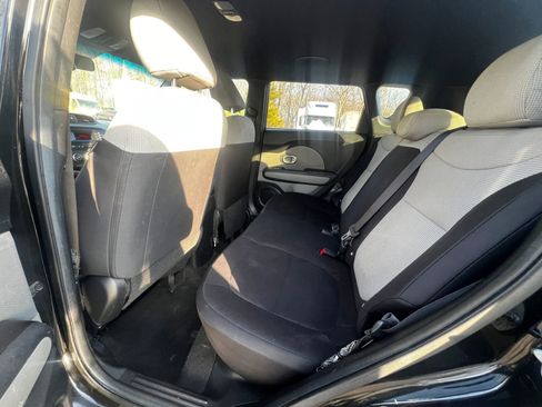 Used 2015 Kia Soul image 10