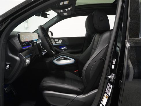 New 2026 Mercedes-Benz GLS 450 4MATIC image 14