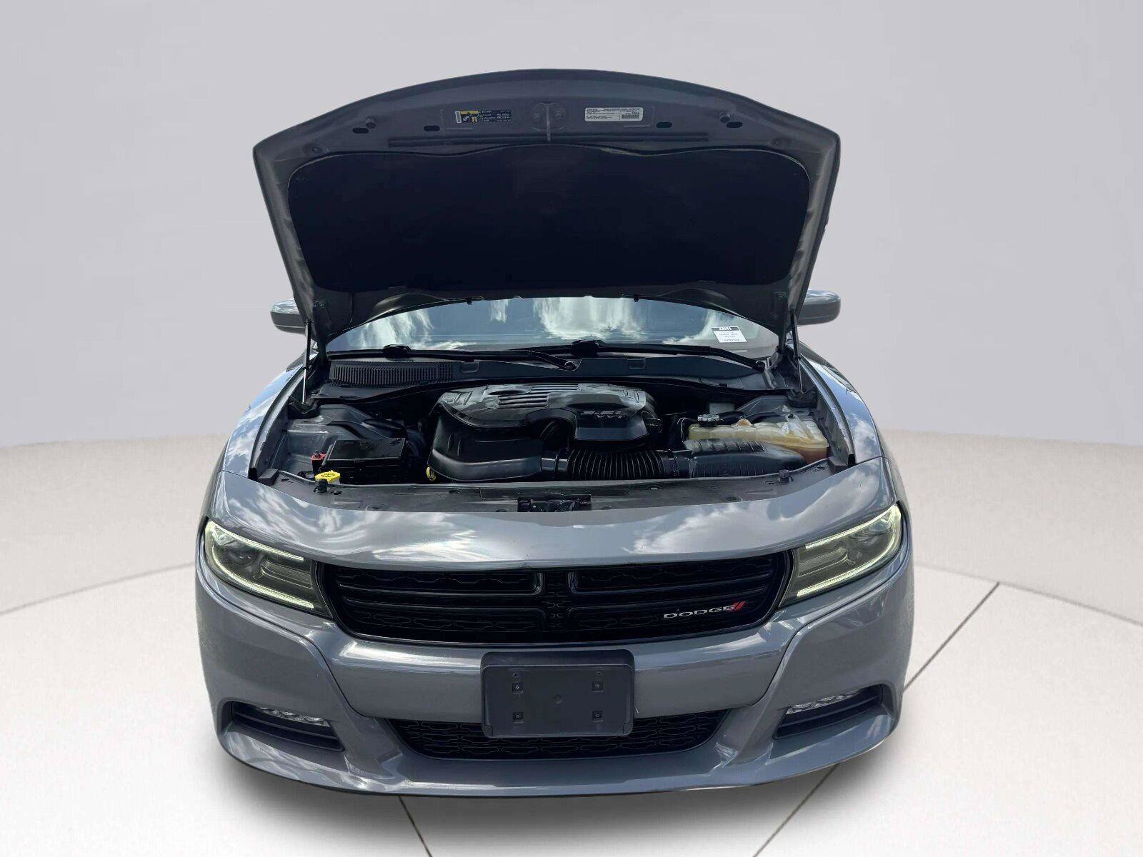Used 2019 Dodge Charger SXT w/ Plus Group RWD image 59