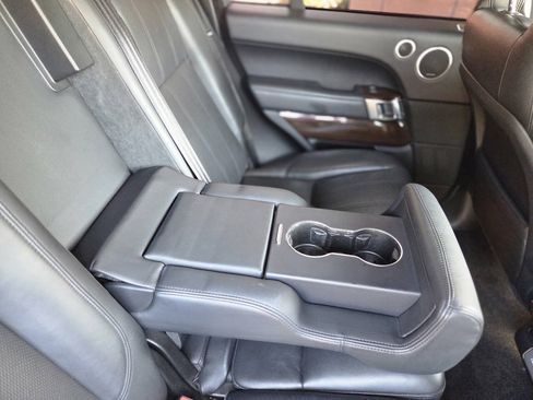 Used 2017 Land Rover Range Rover HSE AWD/4WD image 33