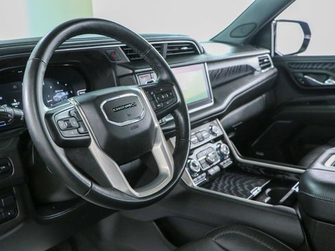 Used 2023 GMC Yukon Denali w/ Max Trailering Package AWD/4WD image 26