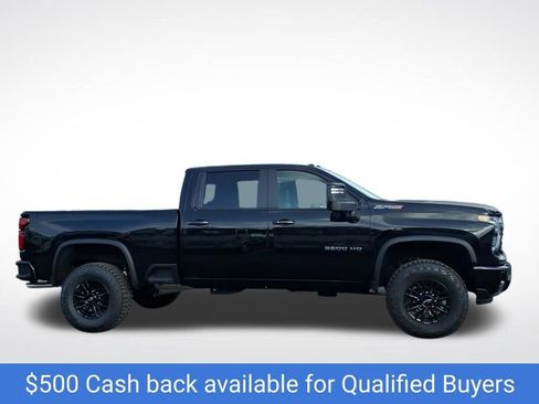 New 2026 Chevrolet Silverado 2500 ZR2 AWD/4WD image 2