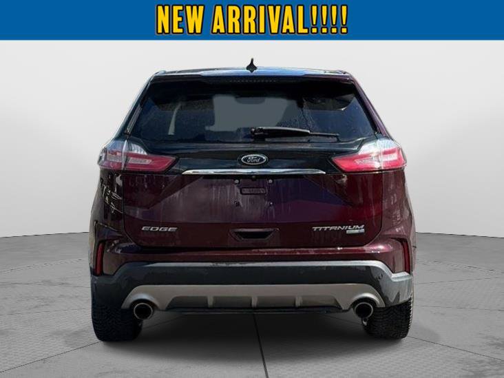 Used 2020 Ford Edge Titanium AWD/4WD image 4