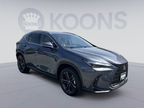 Used 2025 Lexus NX 450h+ AWD w/ Accessory Package (Z2) image 18