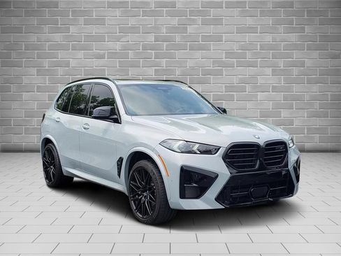 Used 2026 BMW X5 M Competition w/ Executive Package AWD/4WD image 3