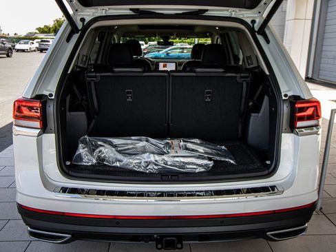 New 2026 Volkswagen Atlas SE FWD image 19