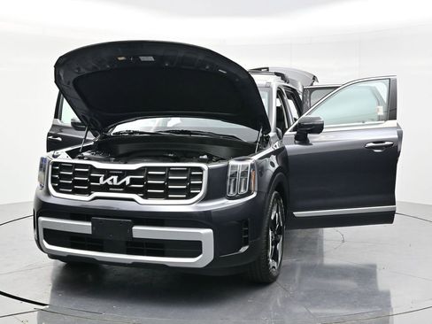 Used 2025 Kia Telluride S AWD/4WD image 59