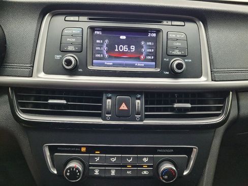 Used 2017 Kia Optima LX w/ Option Group 014 image 25