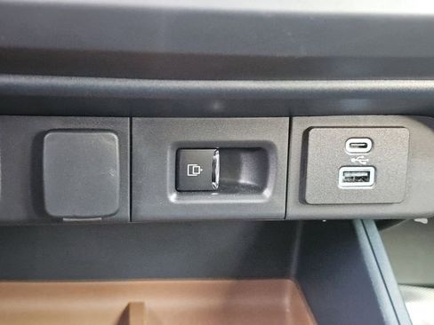 Used 2024 Ford Maverick Lariat image 29