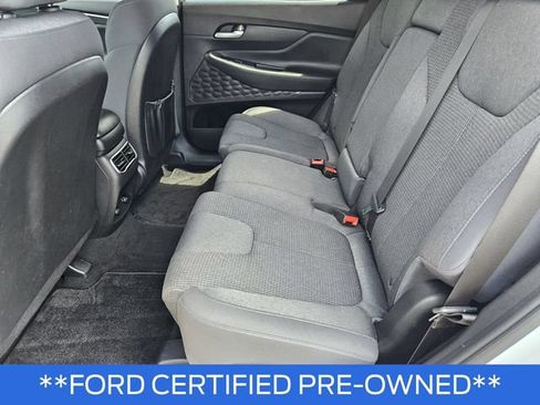 Used 2023 Hyundai Santa Fe SE FWD image 18