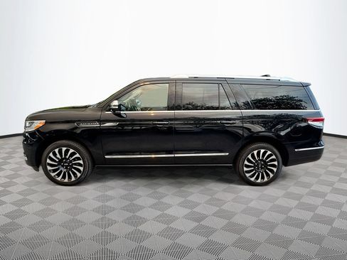 Used 2023 Lincoln Navigator L Black Label AWD/4WD image 9