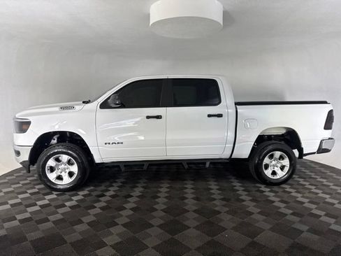 Used 2023 RAM 1500 Big Horn RWD image 8