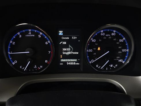 Used 2016 Toyota RAV4 XLE AWD/4WD image 18