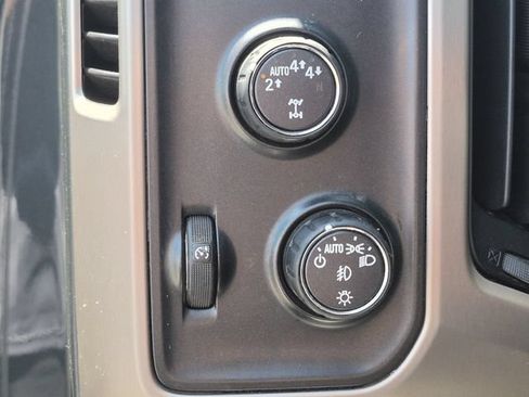 Used 2018 GMC Sierra 1500 Denali AWD/4WD image 9