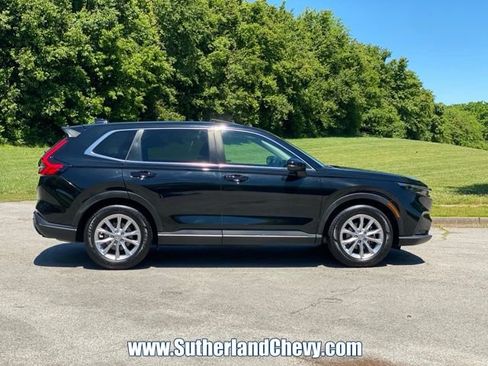 Used 2024 Honda CR-V EX-L image 8