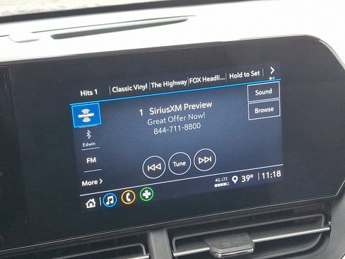 Used 2024 Chevrolet Trax RS image 17