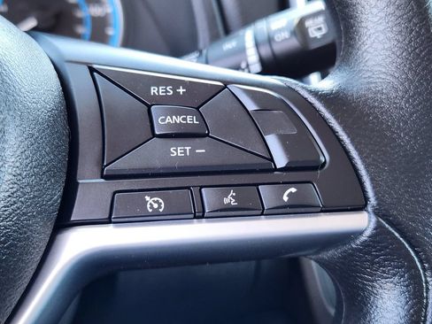 Certified 2025 Nissan Leaf S FWD image 22