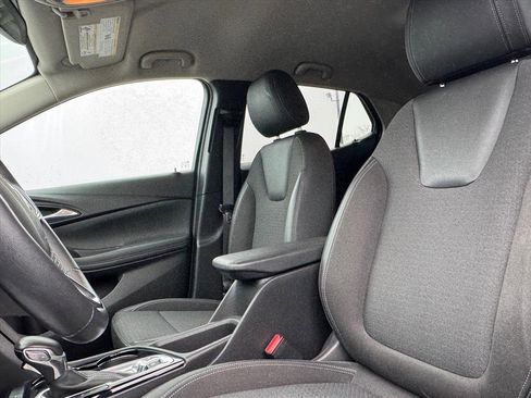 Used 2020 Buick Encore GX Preferred w/ Cold Weather Comfort Package image 15