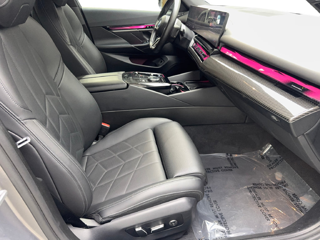 Used 2024 BMW i5 eDrive40i w/ M Sport Package RWD image 47