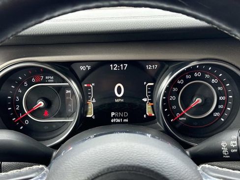 Used 2021 Jeep Wrangler Unlimited Rubicon AWD/4WD image 27