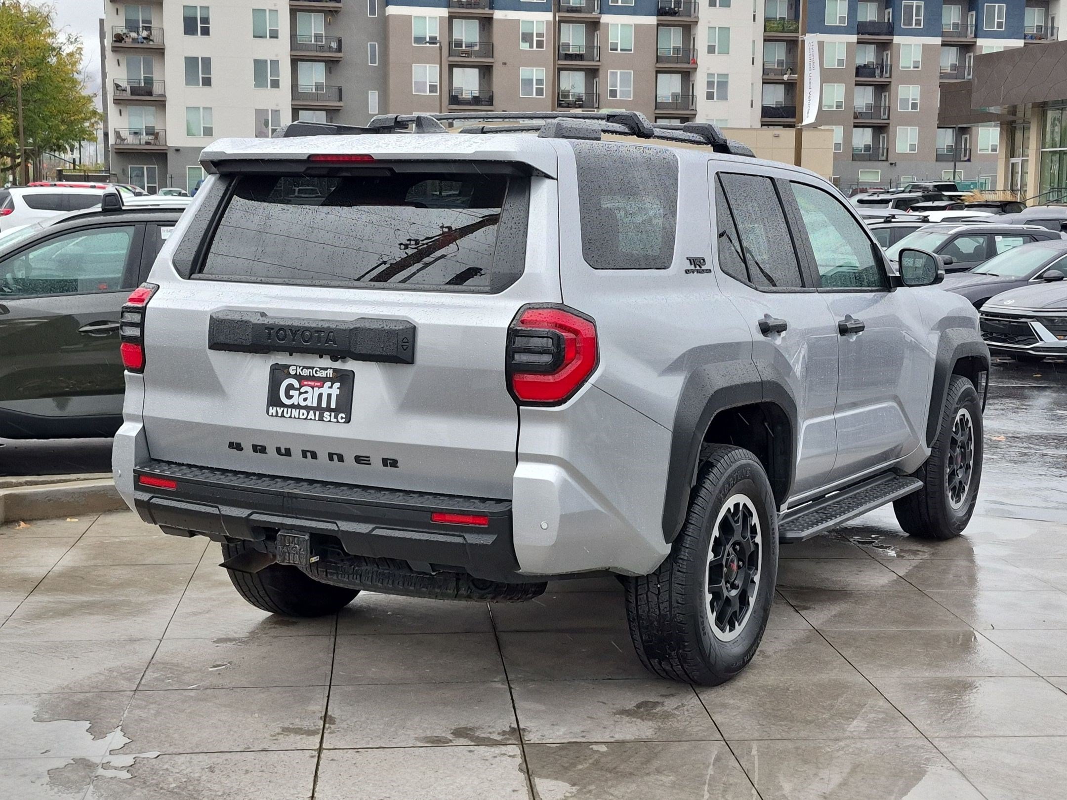 Used 2025 Toyota 4Runner TRD Off-Road AWD/4WD image 3