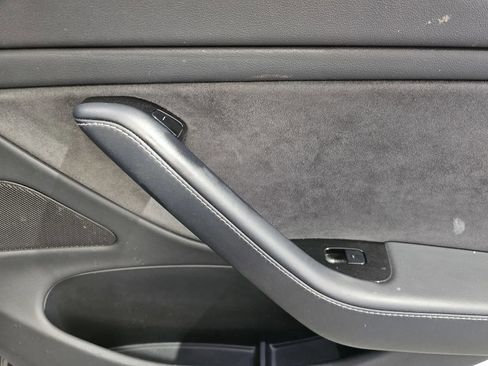 Used 2018 Tesla Model 3 Long Range RWD image 8