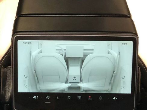 Used 2026 Tesla Model Y Long Range image 32