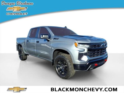 Used 2024 Chevrolet Silverado 1500 LT Trail Boss w/ LPO, Dark Essentials Package image 1