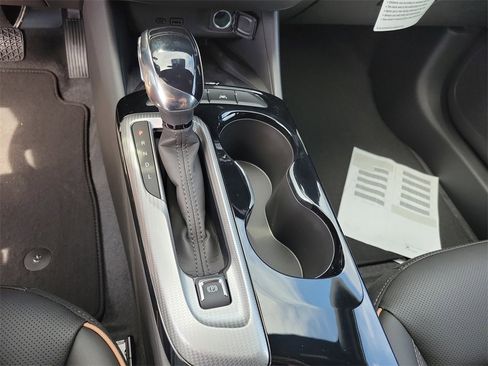 New 2025 Buick Envista Avenir image 26